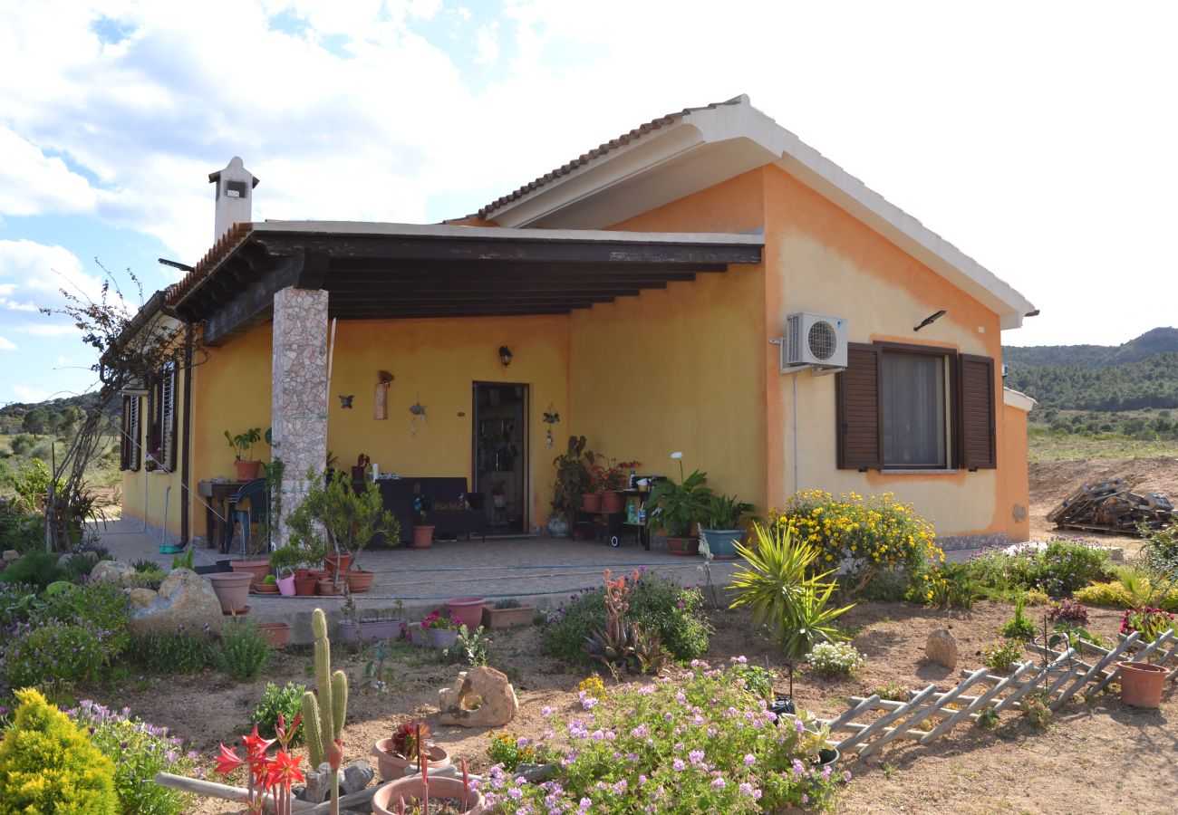 Casa a Cala Ginepro - Trilocale Bidderosa